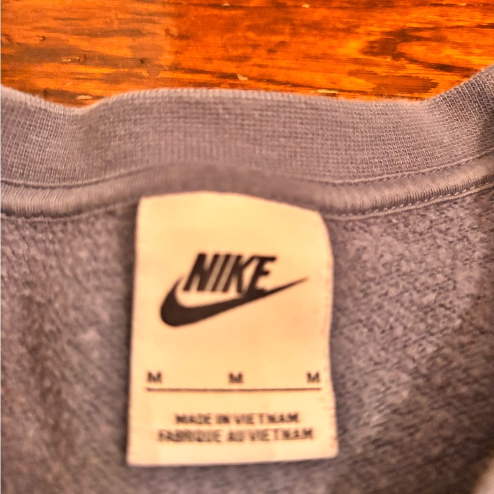 Nike blue/purple crewneck!! - Picture 4 of 6